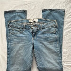 Hollister Blue Straight Leg Jeans Classic Style